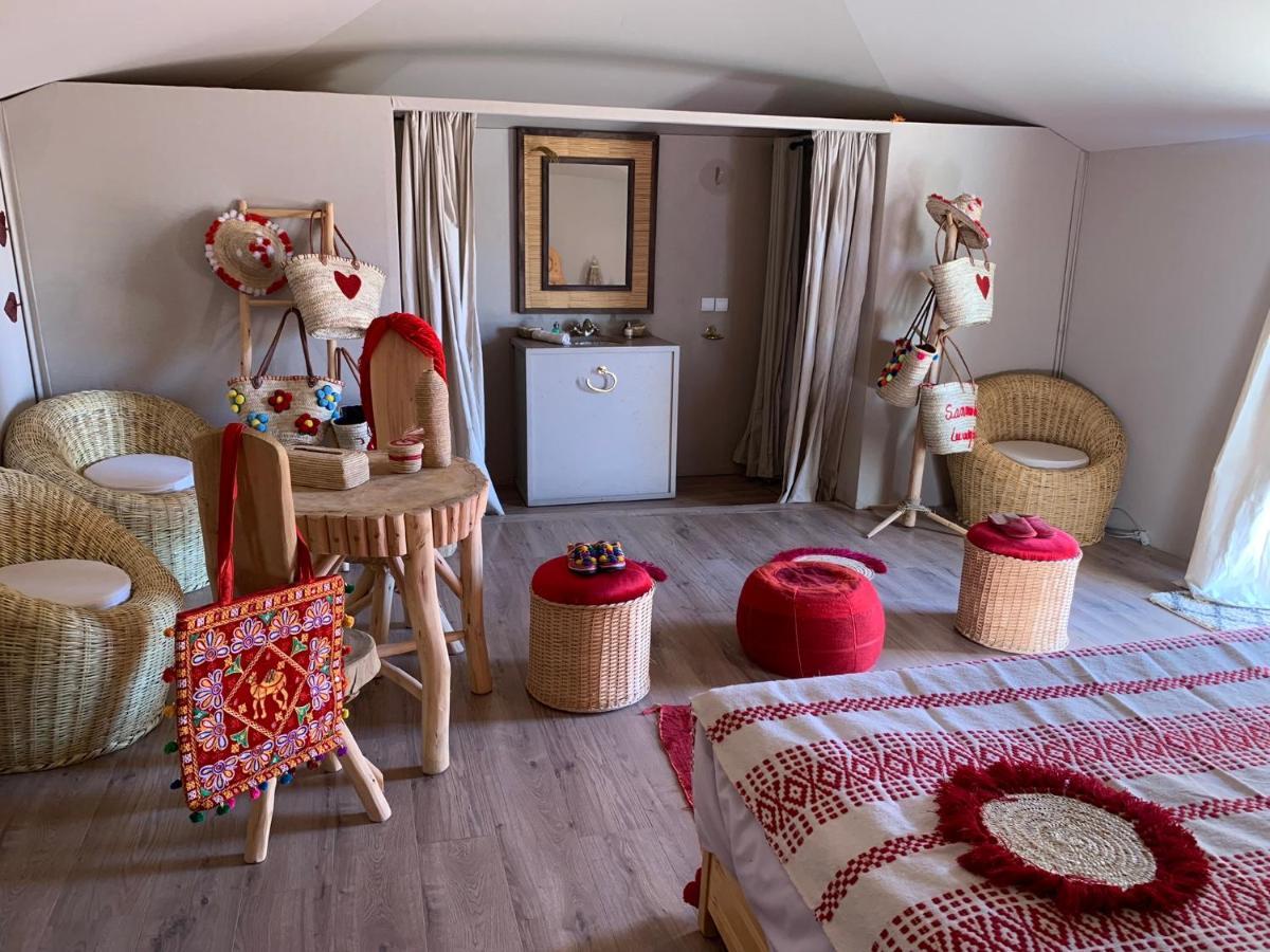 מרזאוגה Sanmao Desert Luxury Camp מראה חיצוני תמונה